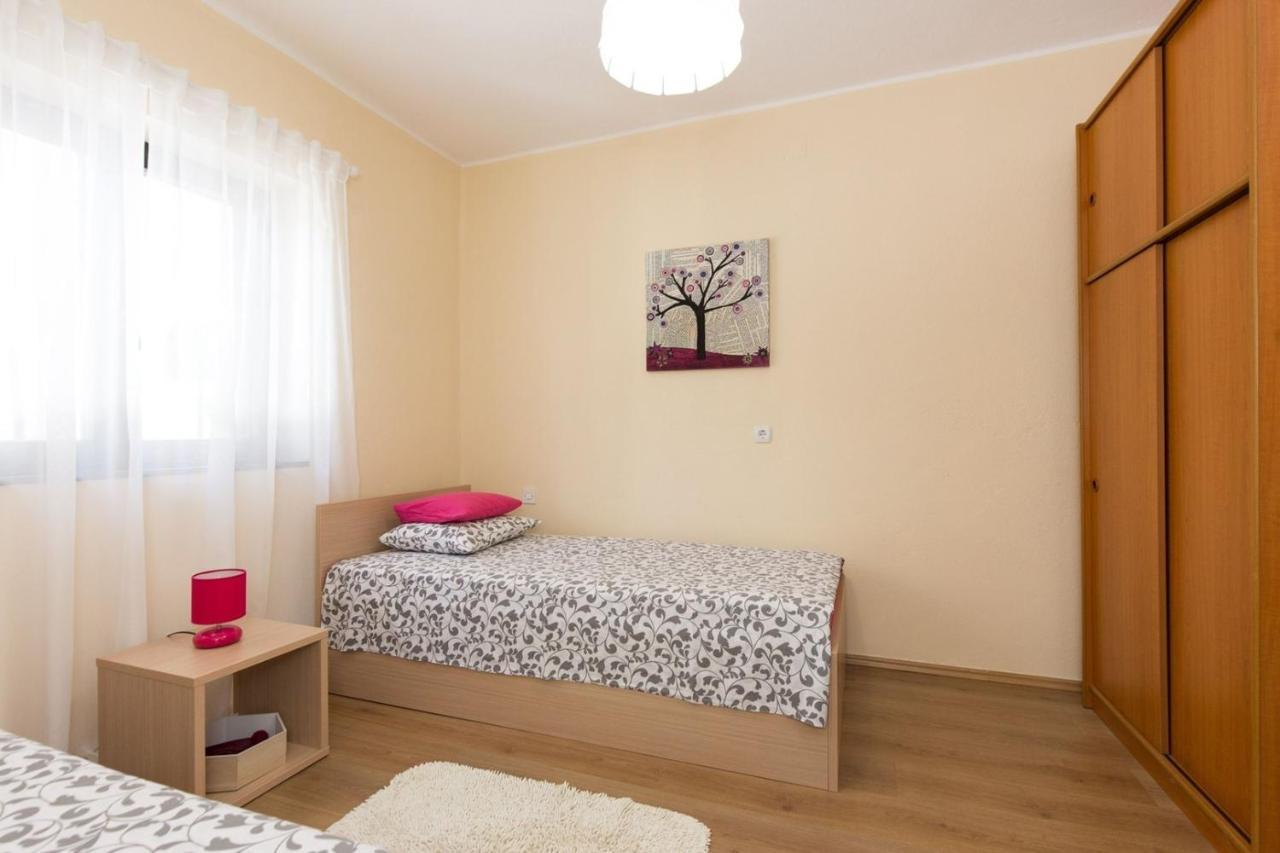 Apartments Adrijana Malinska Eksteriør billede