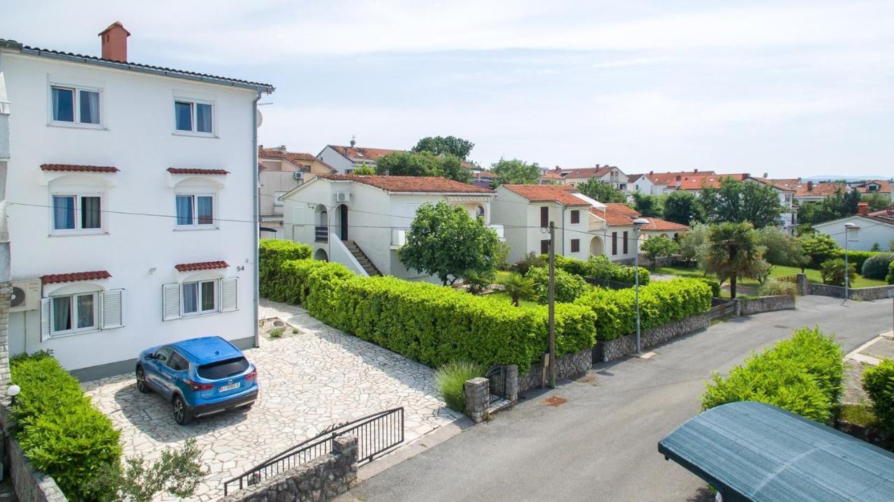 Apartments Adrijana Malinska Eksteriør billede